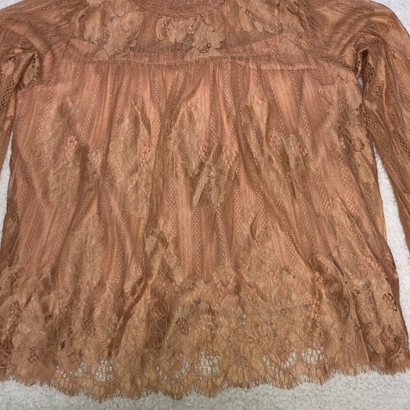 Light peach Lace Vintage tip! - Picture 4 of 4